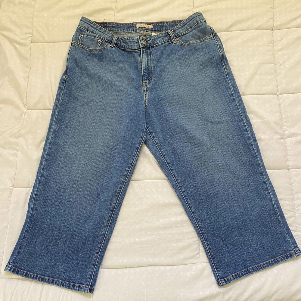 LEVIS 515 WIDE LEG CROPPED JEANS